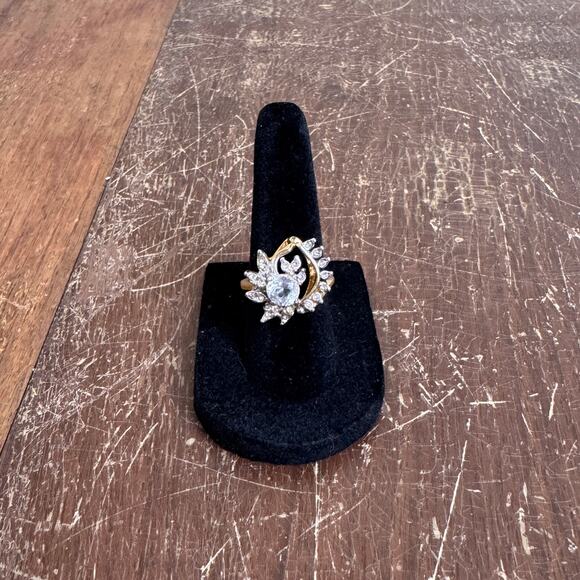 Vintage Uncas 18KT HGE Yellow Gold‎ Rhinestone Cocktail Statement Ring Size 5.75 - Picture 1 of 9